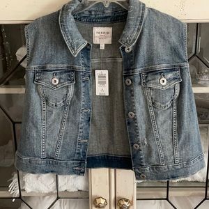 Torrid Denim Vest Size 1 NWT